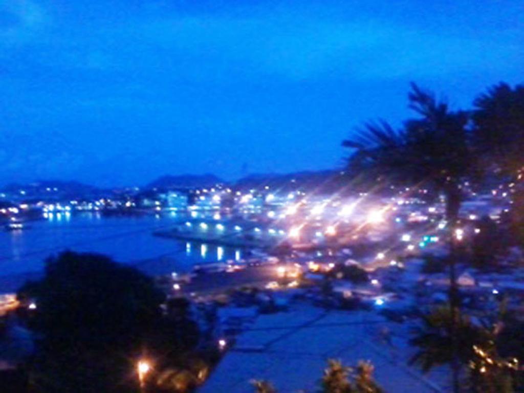 Harbour Vista Inn Кастри Номер фото