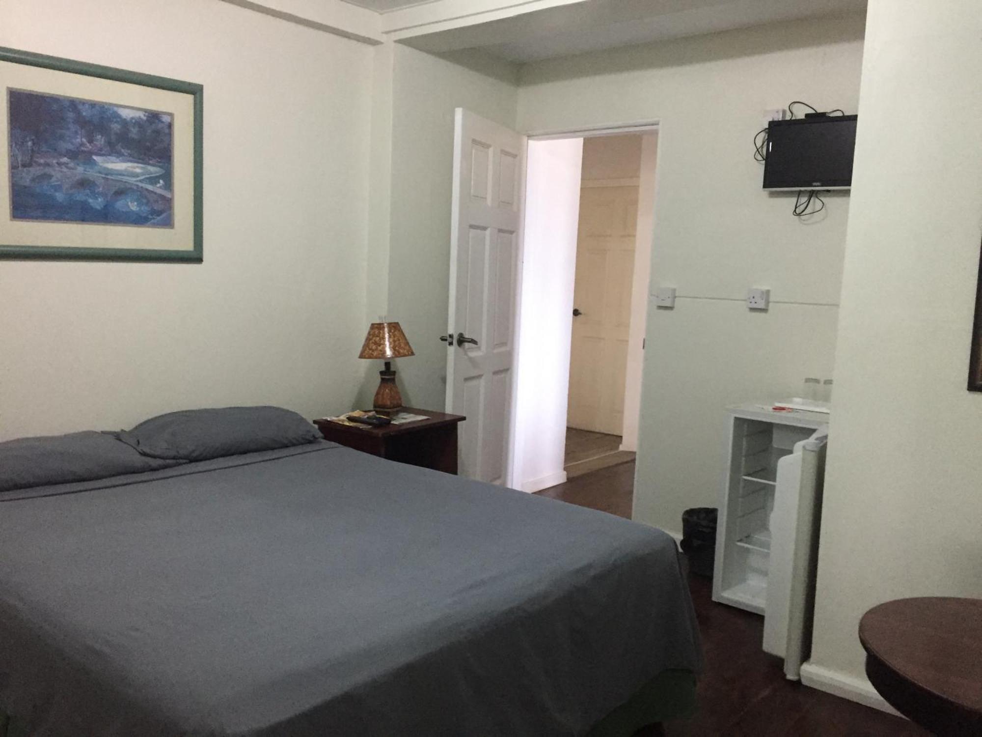Harbour Vista Inn Кастри Экстерьер фото
